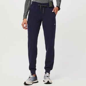 Figs Uman Relaxed Jogger Scrub Pants, Petite